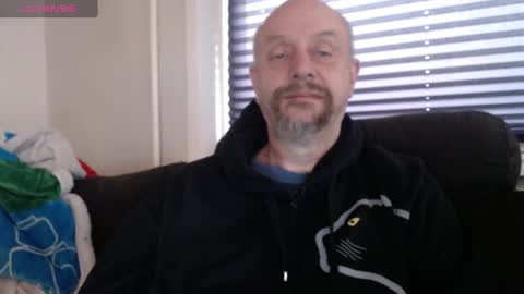 Snapshot of hardmrlazy chatting on February 8, 9:56 am MrLazy online show from February 8, 9:56 am