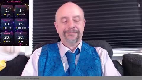 Snapshot of hardmrlazy chatting on February 1, 8:16 pm MrLazy online show from February 1, 8:16 pm