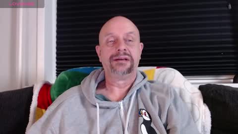 Snapshot of hardmrlazy chatting on January 8, 12:38 am MrLazy online show from January 8, 12:38 am