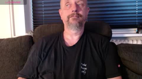 Snapshot of hardmrlazy chatting on September 10, 4:52 pm MrLazy online show from September 10, 4:52 pm