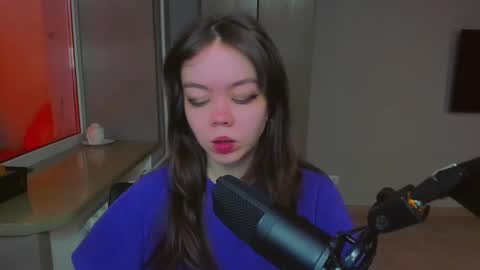 Snapshot of haribo_asmr chatting on February 18, 8:16 am Miss Hari online show from February 18, 8:16 am