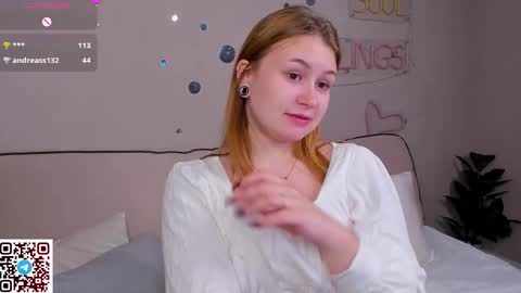 Christine online show from September 12, 1:07 am