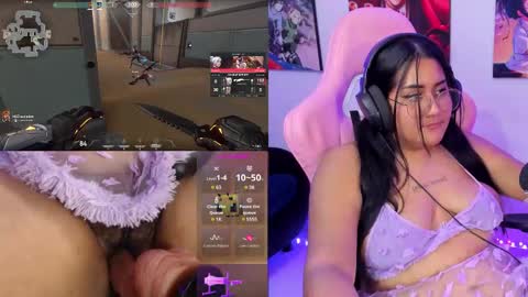 Snapshot of haruu2 chatting on February 14, 10:14 pm karen online show from February 14, 10:14 pm