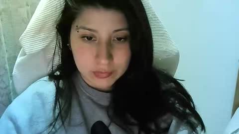 Snapshot of hasley_bbylee chatting on September 21, 5:33 am lady online show from September 21, 5:33 am