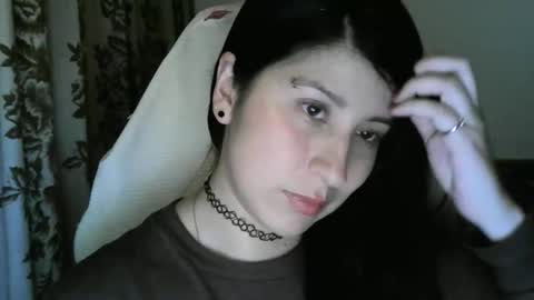 Snapshot of hasley_bbylee chatting on March 3, 4:25 am lady online show from March 3, 4:25 am