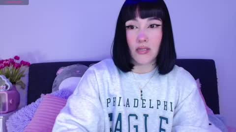 petunia  online show from February 18, 3:31 am