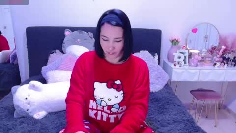 petunia  online show from December 22, 7:11 am