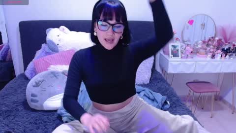 petunia  online show from December 19, 10:56 am