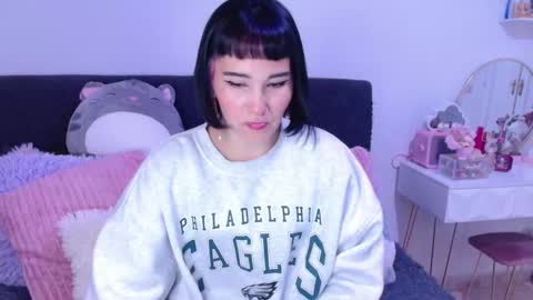 petunia  online show from September 22, 3:16 pm