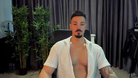 Snapshot of haydenspears chatting on February 9, 7:59 am HaydenSpears online show from February 9, 7:59 am