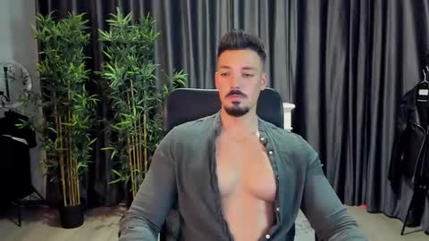 Snapshot of haydenspears chatting on February 25, 4:46 pm HaydenSpears online show from February 25, 4:46 pm