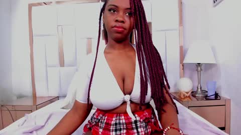 Snapshot of hazel_lane chatting on January 11, 9:25 pm Hazel online show from January 11, 9:25 pm
