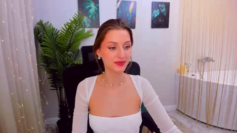 Snapshot of heartedlove_1 chatting on February 16, 3:37 am heartedlove_1 online show from February 16, 3:37 am