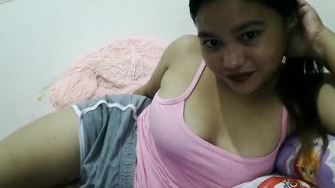 heavenlyeyes69 online show from February 12, 6:30 pm