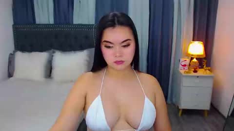 ITS FREE TO ASK online show from February 24, 9:09 pm