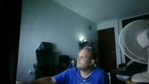 Snapshot of heavy_rebellxc chatting on September 15, 4:47 am Heavy Rebell online show from September 15, 4:47 am