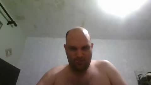 Snapshot of heavy_rebellxc chatting on September 16, 7:00 am Heavy Rebell online show from September 16, 7:00 am