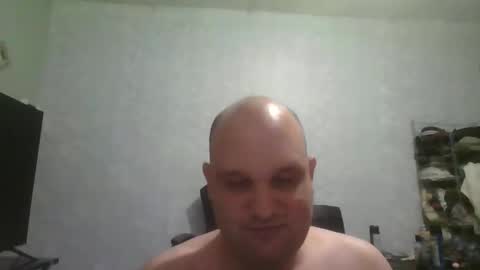 Snapshot of heavy_rebellxc chatting on December 29, 7:50 am Heavy Rebell online show from December 29, 7:50 am