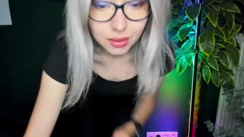 Snapshot of heidi_pleasure chatting on September 11, 7:09 am Heidi online show from September 11, 7:09 am