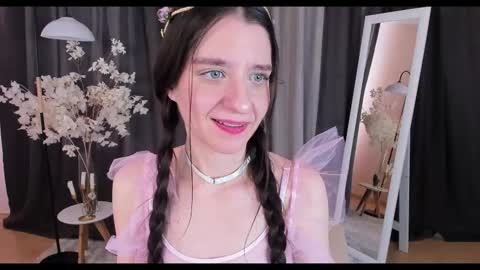 Helen online show from February 18, 6:37 am