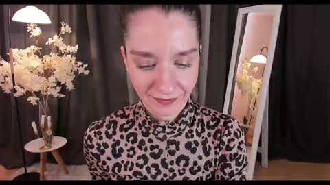 Helen online show from February 19, 6:22 am