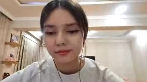 Alice online show from September 12, 1:35 pm