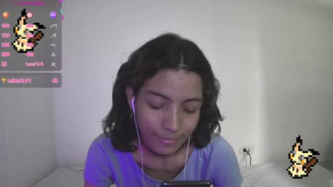 Helia Transfem and Amy online show from January 28, 8:15 pm