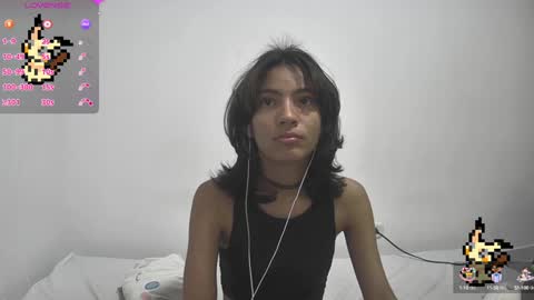 Helia Transfem and Amy online show from January 21, 1:54 pm