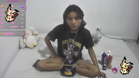 Helia Transfem and Amy online show from January 24, 5:42 am