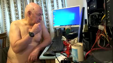 mature online show from December 2, 9:09 am