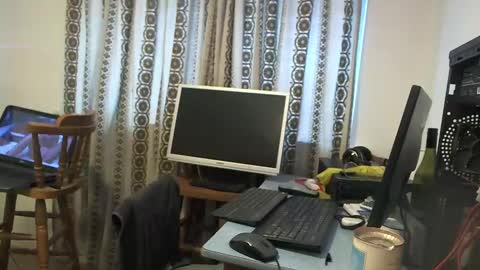 mature online show from December 18, 10:40 am