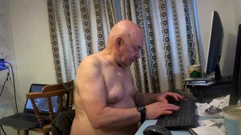 mature online show from February 12, 8:27 am