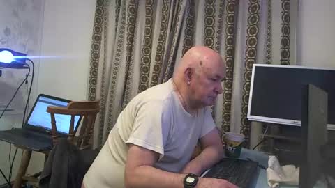 mature online show from January 3, 5:50 am
