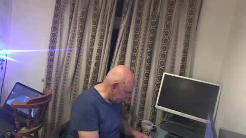mature online show from January 8, 5:59 am