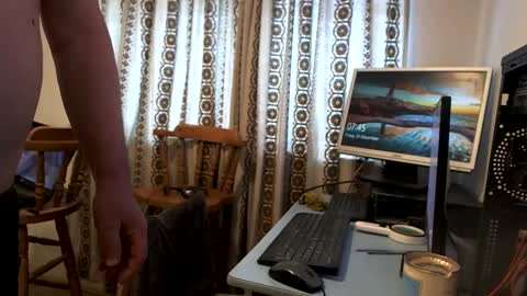 mature online show from December 20, 9:21 am