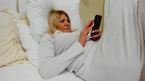 Heyheygrey online show from February 20, 7:52 pm