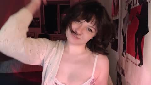 hikksidy online show from February 12, 11:30 pm