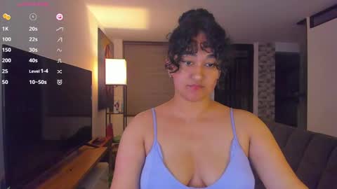 Snapshot of hipatiaandhephaestus chatting on February 13, 4:22 am Next stream saturday night online show from February 13, 4:22 am