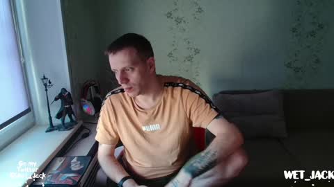 Snapshot of hlestus chatting on February 22, 6:17 am Wet Jack online show from February 22, 6:17 am