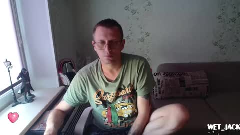 Snapshot of hlestus chatting on September 14, 7:21 am Wet Jack online show from September 14, 7:21 am