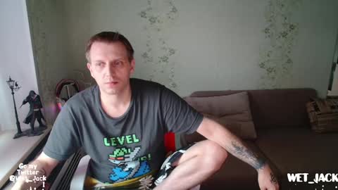 Snapshot of hlestus chatting on February 9, 6:43 am Wet Jack online show from February 9, 6:43 am
