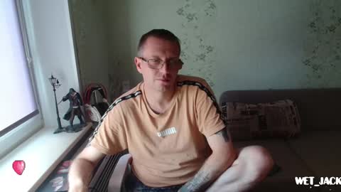 Snapshot of hlestus chatting on September 11, 6:14 am Wet Jack online show from September 11, 6:14 am