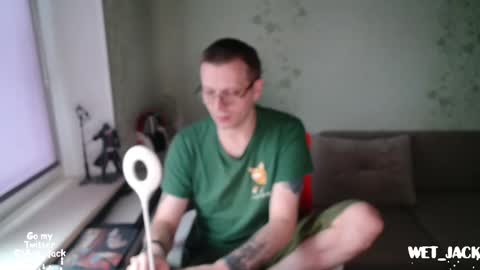 Snapshot of hlestus chatting on January 27, 7:03 am Wet Jack online show from January 27, 7:03 am