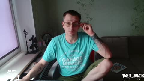 Snapshot of hlestus chatting on March 8, 11:48 am Wet Jack online show from March 8, 11:48 am