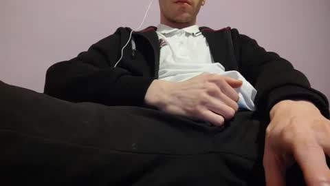 Hocthus -  online show from February 8, 7:04 am