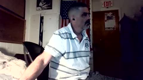 Snapshot of hoglegg99384194 chatting on September 10, 8:48 am hoglegg99384194 online show from September 10, 8:48 am