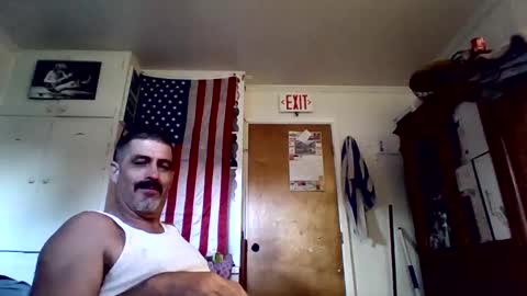 Snapshot of hoglegg99384194 chatting on September 15, 11:17 pm hoglegg99384194 online show from September 15, 11:17 pm