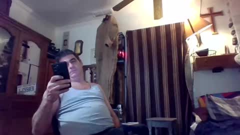 Snapshot of hoglegg99384194 chatting on December 20, 7:55 am hoglegg99384194 online show from December 20, 7:55 am