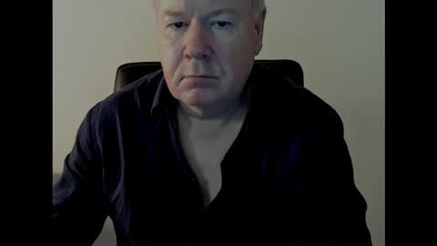 Snapshot of holgerhb53 chatting on September 14, 9:22 am Holger online show from September 14, 9:22 am