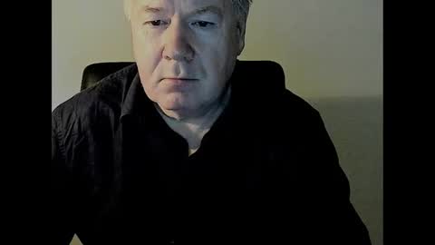 Snapshot of holgerhb53 chatting on February 26, 9:33 am Holger online show from February 26, 9:33 am